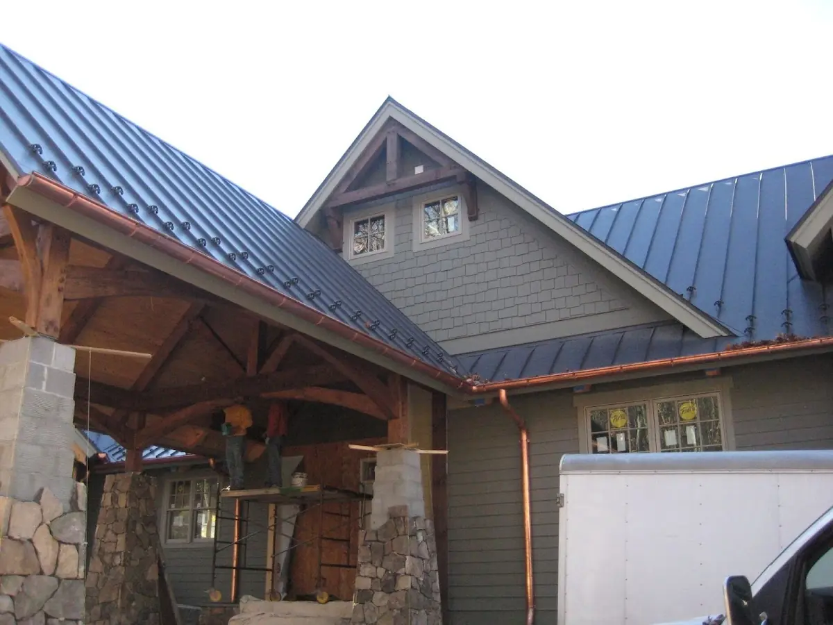 Craftsman Roofing team delivering quality roofing work in Apopka